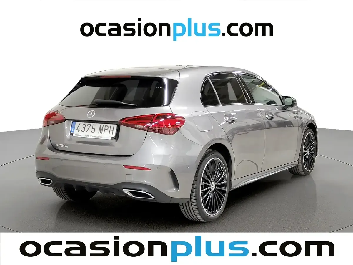 Usado Mercedes A160 218 CV (160 kW) 2024 Gris