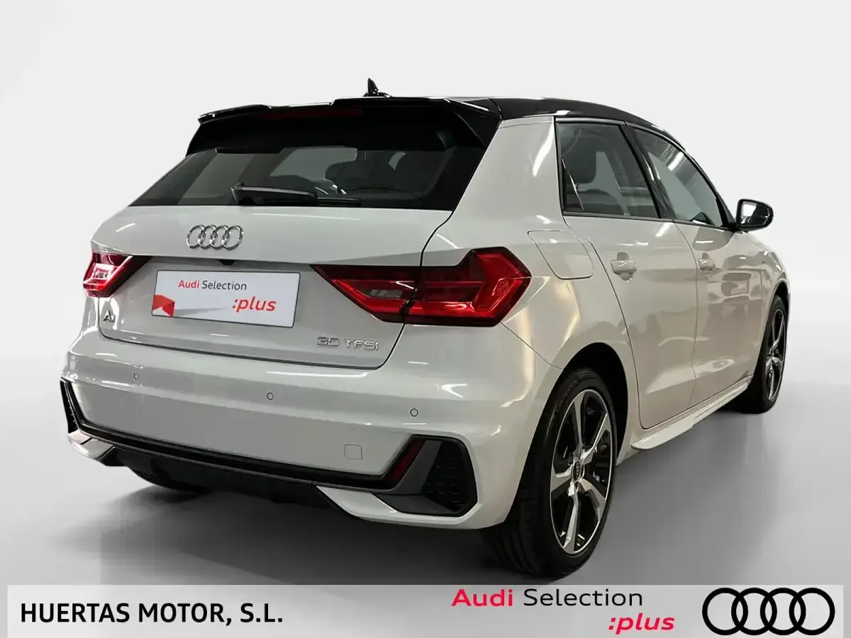 Usado Audi A1 Sportback 116 CV (85 kW) 2025 Blanco Utilitario