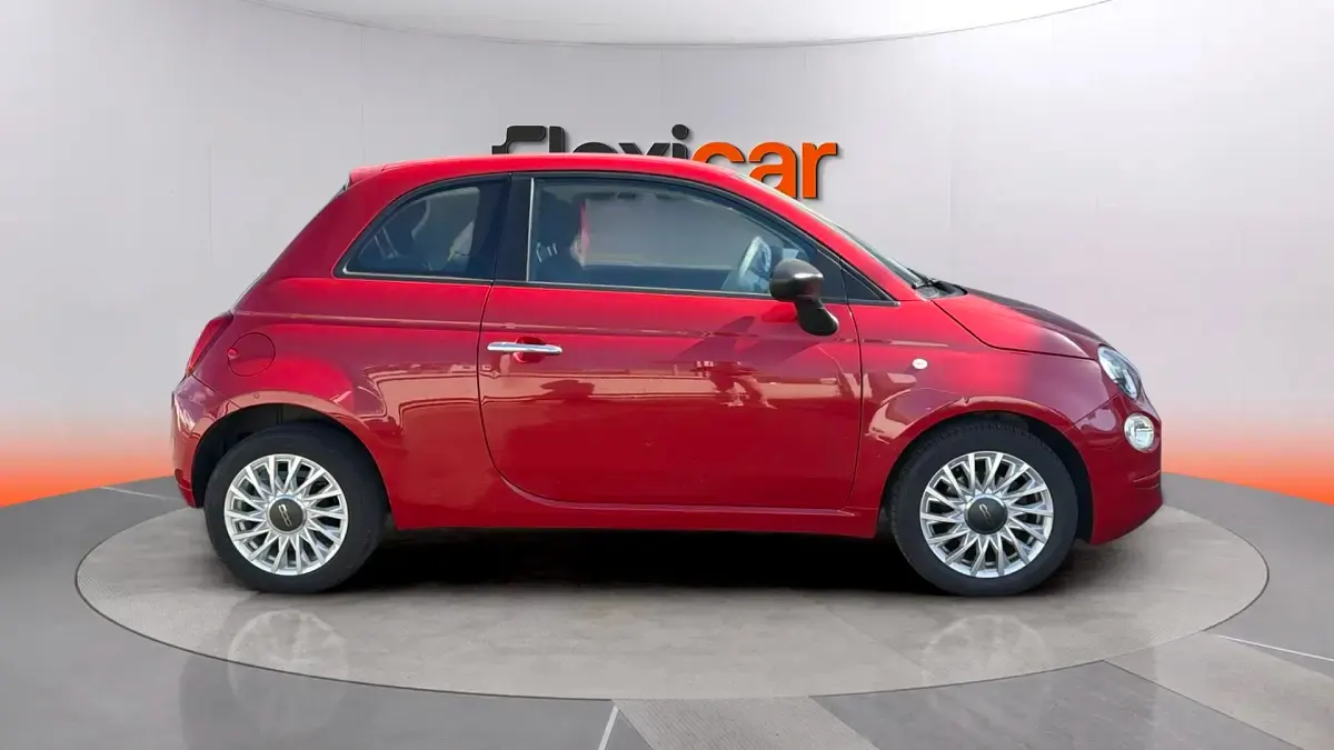 Usado Fiat 500 Club 70 CV (51 kW) 2022 Rojo Berlina