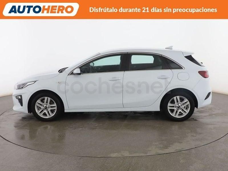 Usado Kia Ceed 136 CV (100 kW) 2021 Blanco Utilitario