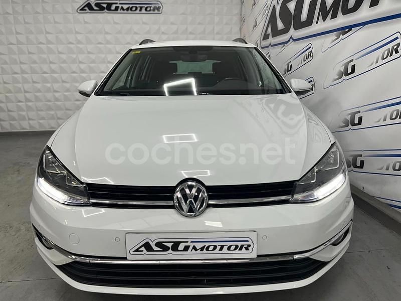 Usado VW Golf Sportsvan Advance 115 CV (84 kW) 2017 Blanco Monovolumen
