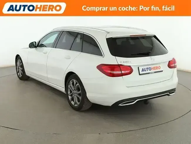 Usado Mercedes C220 Avantgarde 170 HP (125 kW) 2017 Branco Sedan