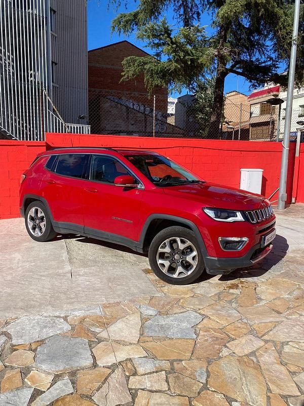Usado Jeep Compass Limited 140 CV (102 kW) 2018 Rojo SUV