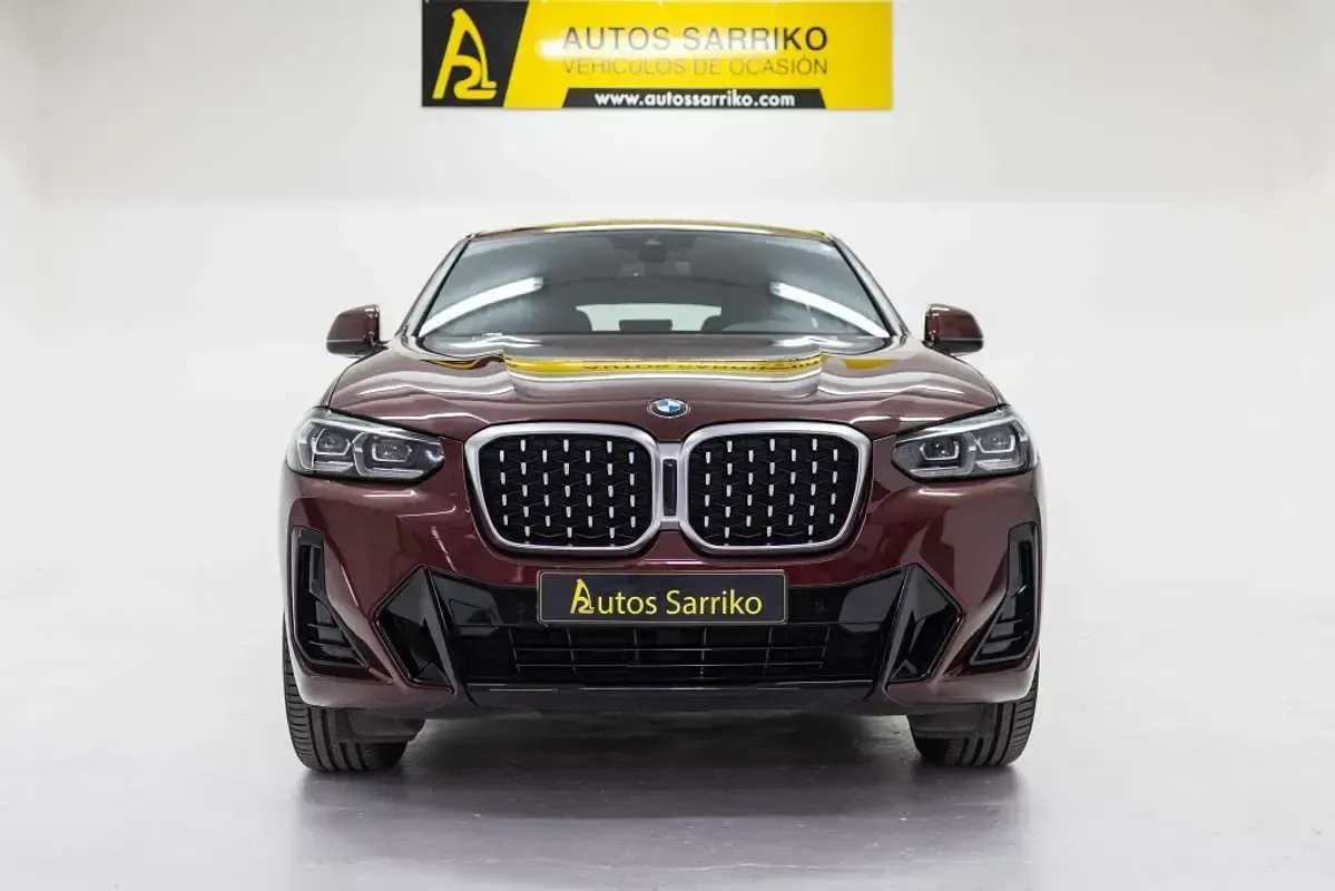 Usado BMW X4 M Sport 190 CV (139 kW) 2022 Burdeos SUV