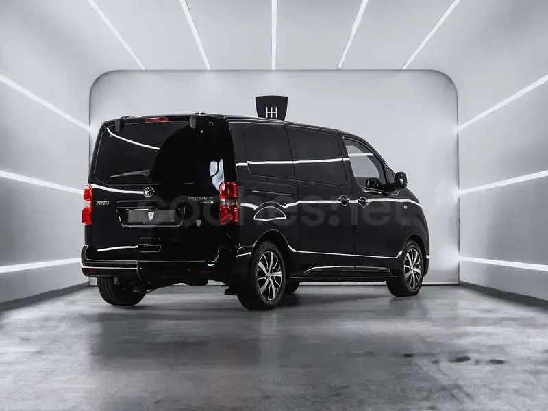 Usado Toyota Proace Verso Advance 177 CV (130 kW) 2019 Negro Familiar