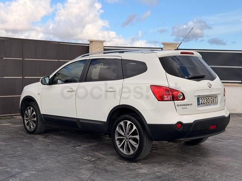 Usado Nissan Qashqai +2 Premium Edition 150 CV (110 kW) 2010 Blanco SUV