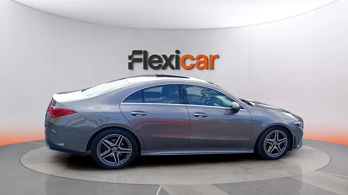 Usado Mercedes CLA200 163 CV (119 kW) 2020 Gris Coupe