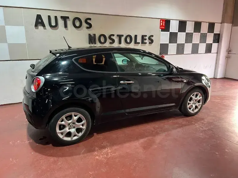 Usado Alfa Romeo MiTo Distinctive 90 CV (66 kW) 2010 Negro Utilitario