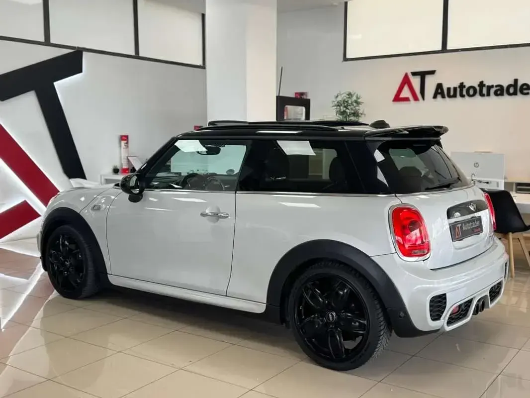 Usado Mini Cooper S 192 CV (141 kW) 2015 Gris / plata Utilitario