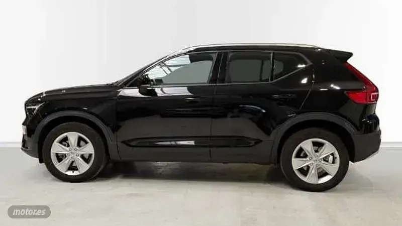 Usado Volvo XC40 Core 2024 Negro SUV
