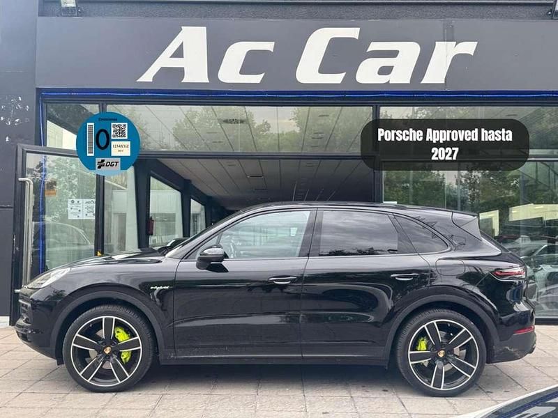Negro Usado 2020 Porsche Cayenne SUV | 63.900 € (Super precio) - Imagen 1/4
