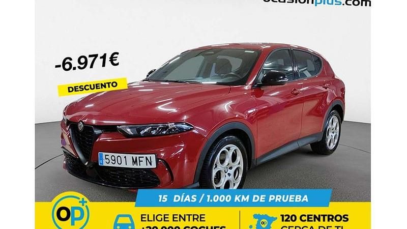 Rojo Usado 2023 Alfa Romeo Tonale Sprint SUV | 20.455 € (Buen precio) - Imagen 1/4