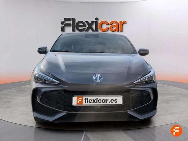 Usado MG MG3 195 CV (143 kW) 2025 Gris Utilitario
