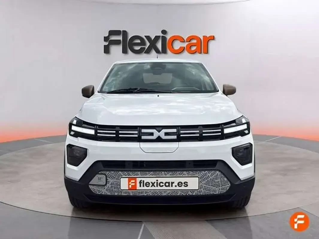 Usado Dacia Spring Extreme 47 kW (65 CV) 2025 Blanco Utilitario