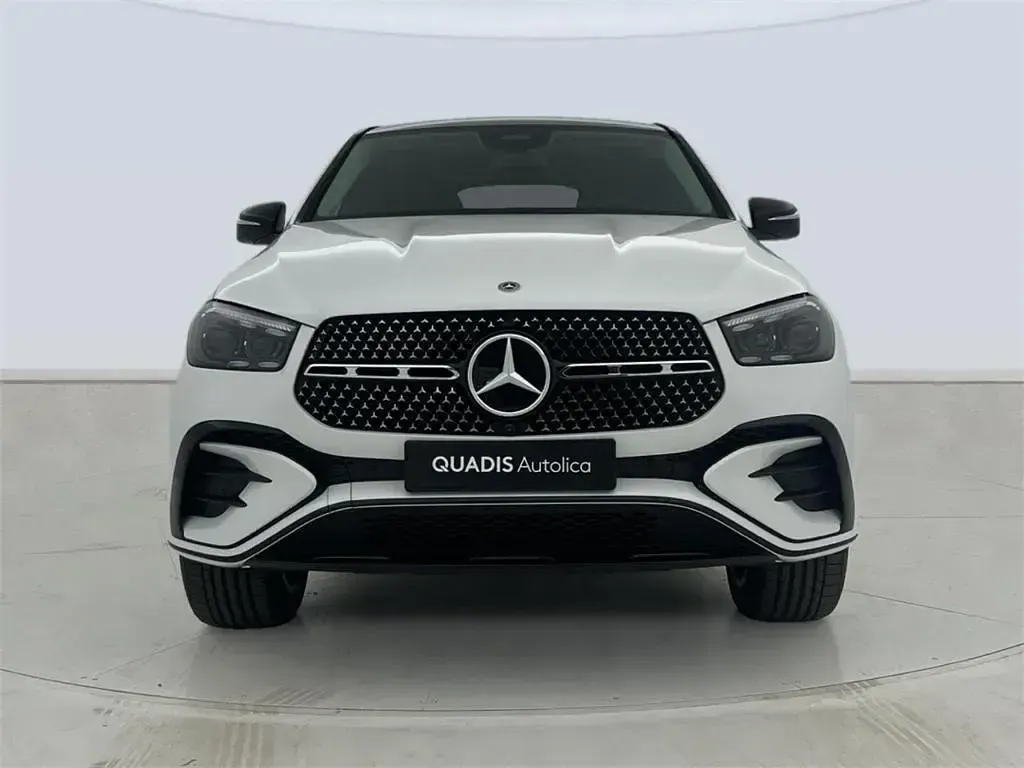 Usado Mercedes GLE350 333 CV (244 kW) 2024 Manufaktur blanco opalita SUV