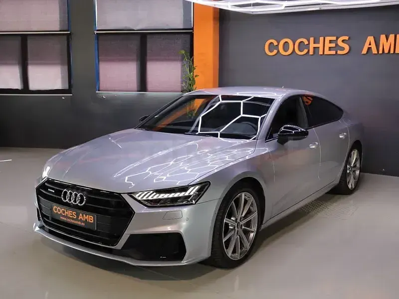 Usado Audi A7 S-Line 367 CV (269 kW) 2021 Gris / plata Berlina
