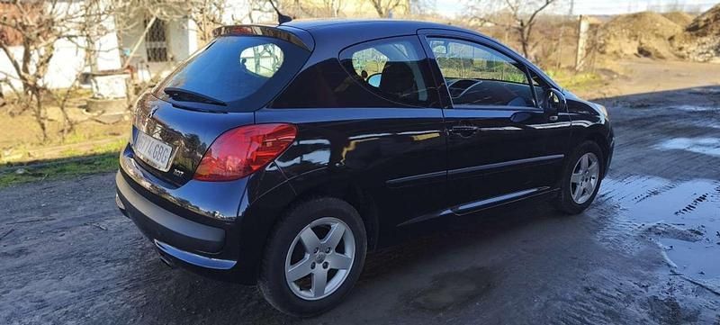 Usado Peugeot 207 Sport 95 CV (69 kW) 2009 Negro Utilitario
