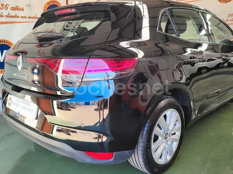 Begagnad Renault Mégane II Business 115 HK (84 kW) 2022 Svart Sedan