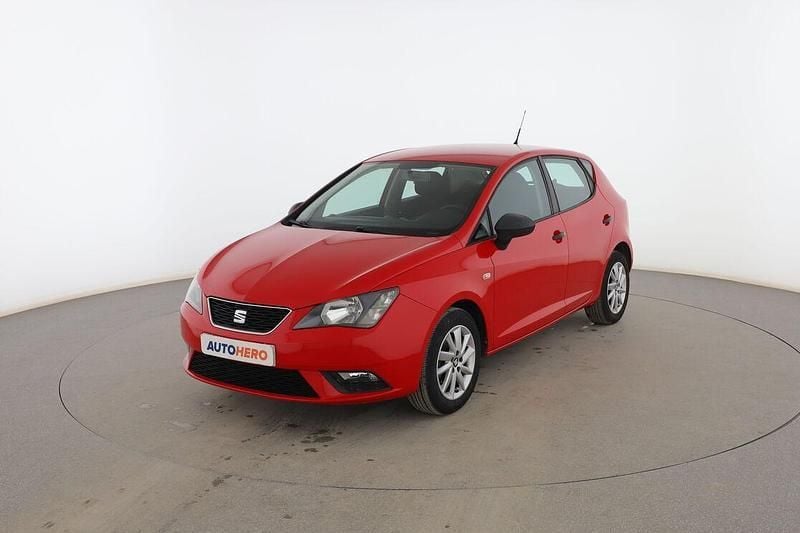 Rojo Usado 2016 Seat Ibiza Reference Berlina | 10.299 € (Precio justo) - Imagen 1/4