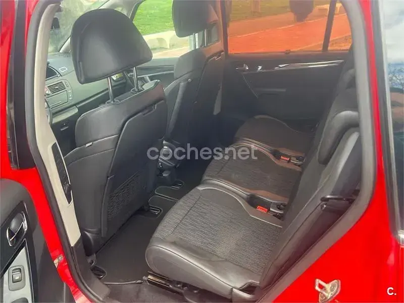 Usado Citroën Grand C4 Picasso Exclusive 163 CV (119 kW) 2011 Rojo Monovolumen
