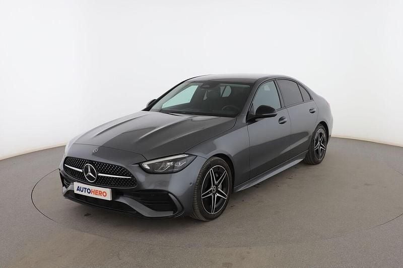 Usado Mercedes C200 AMG line 204 CV (150 kW) 2022 Gris Berlina
