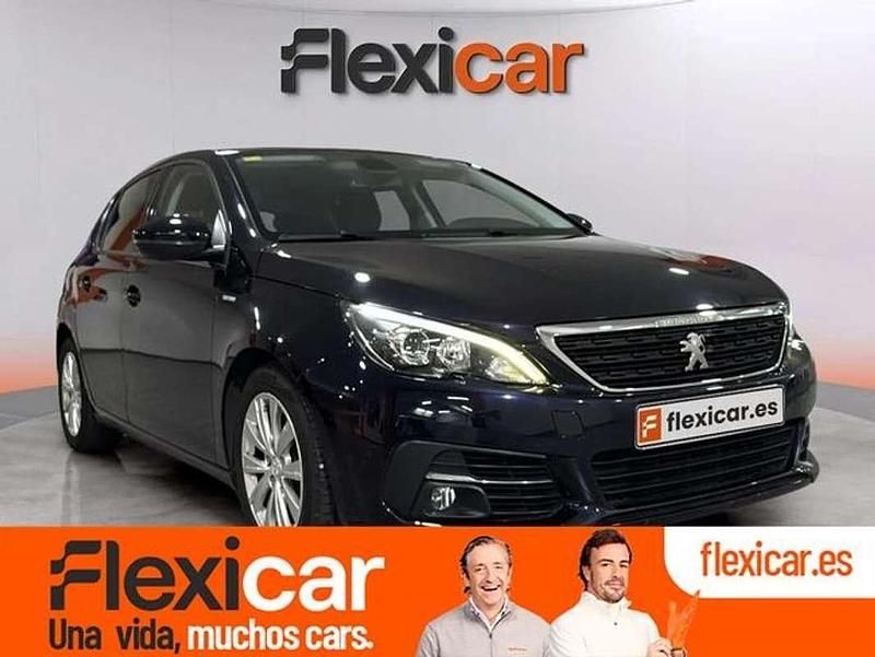 Usado Peugeot 308 SW Allure 131 CV (96 kW) 2020 Azul Familiar