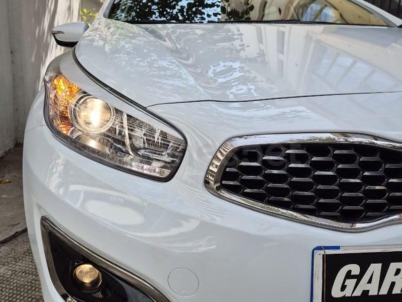Usado Kia Ceed GT 90 CV (66 kW) 2017 Blanco Berlina