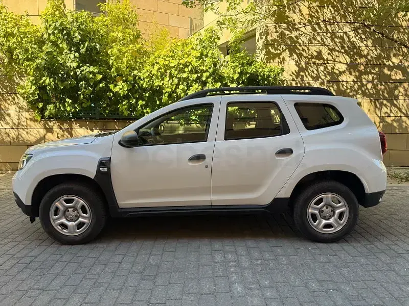 Usado Dacia Duster Comfort 115 CV (84 kW) 2022 Blanco SUV