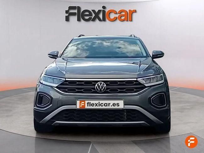 Usado VW T-Roc Life 150 CV (110 kW) 2023 Gris SUV