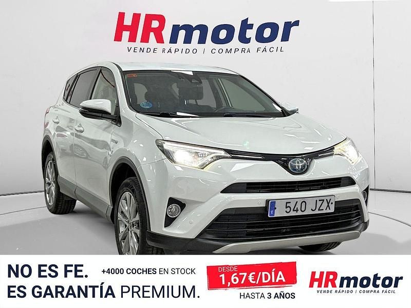 Usado Toyota RAV4 Hybrid 197 CV (144 kW) 2017 Blanco SUV