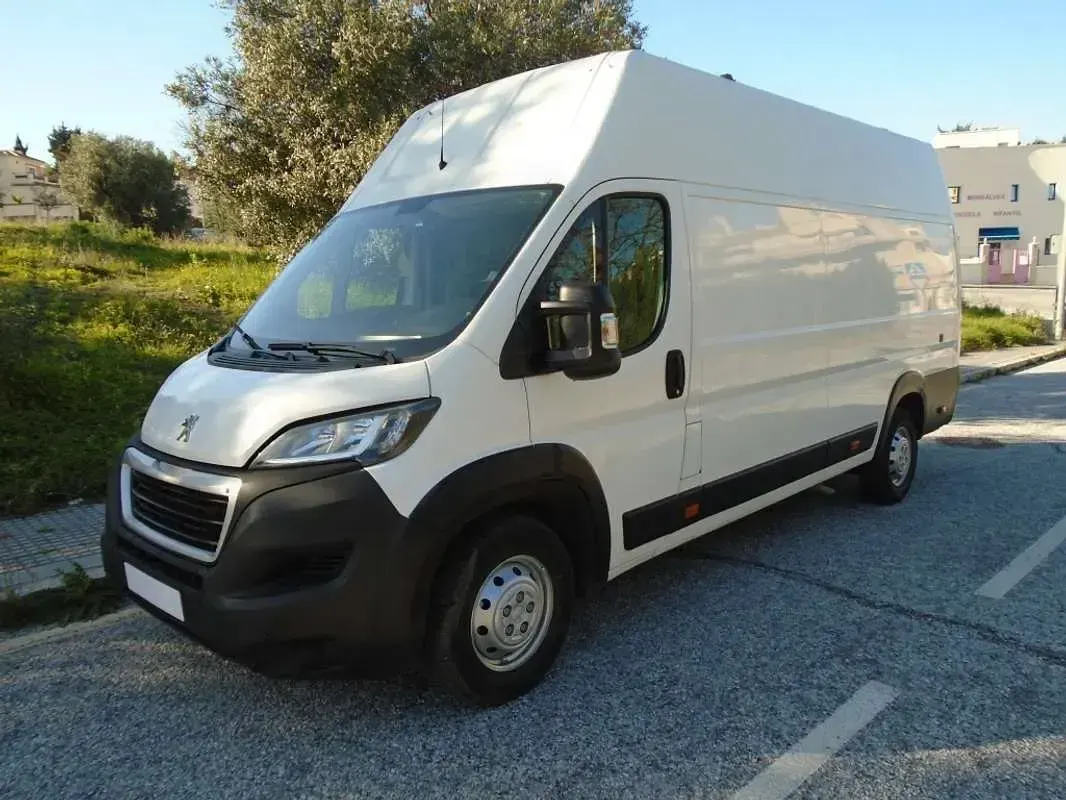 Usado Peugeot Boxer 131 CV (96 kW) 2019 Blanco Van