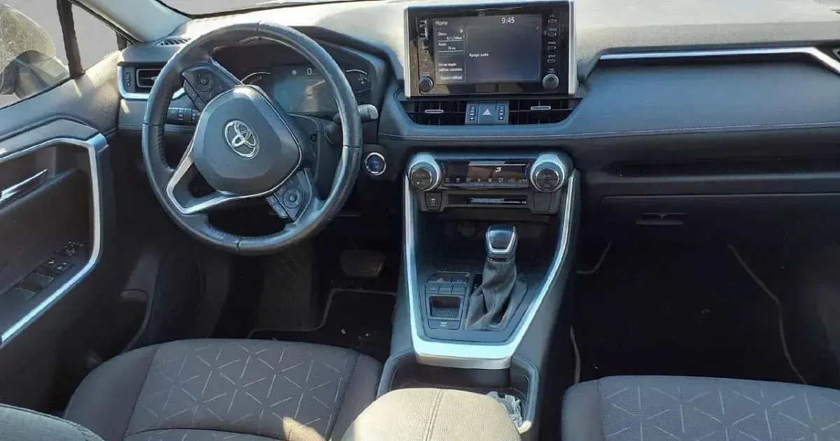 Usado Toyota RAV4 Advance 218 CV (160 kW) 2021 SUV