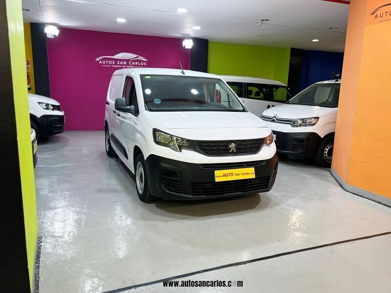 Blanco Usado 2020 Peugeot Partner S Monovolumen | 10.700 € (Precio justo) - Imagen 1/4