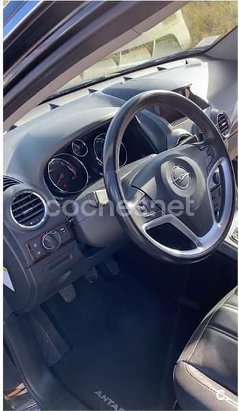 Usado Opel Antara Cosmo 150 CV (110 kW) 2007 Negro SUV