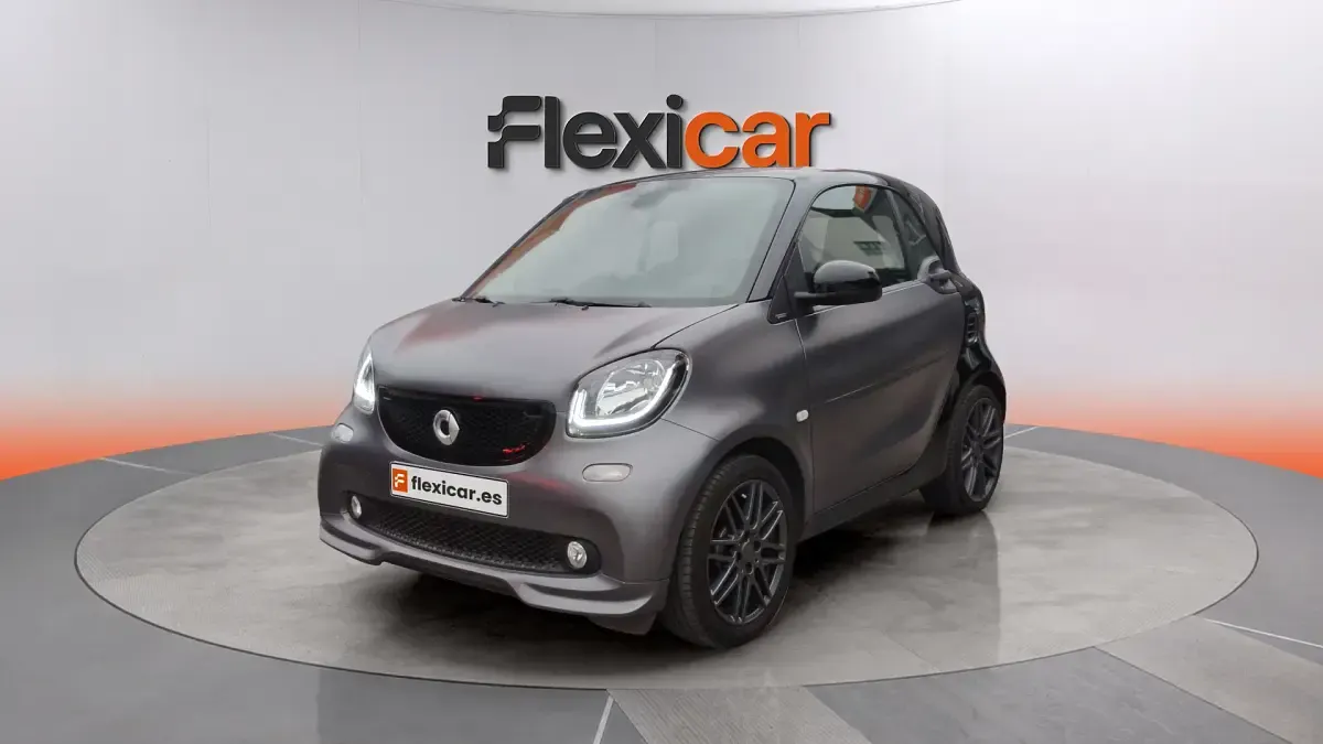 Usado Smart ForTwo Cabrio 90 CV (66 kW) 2019 Gris Descapotable