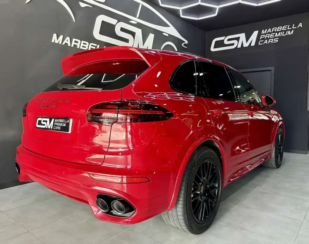 Usado Porsche Cayenne GTS 441 CV (324 kW) 2015 Rojo SUV