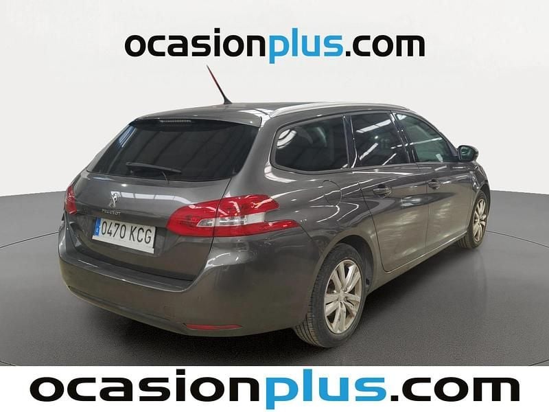 Usado Peugeot 308 SW Style 131 CV (96 kW) 2017 Gris plata Familiar