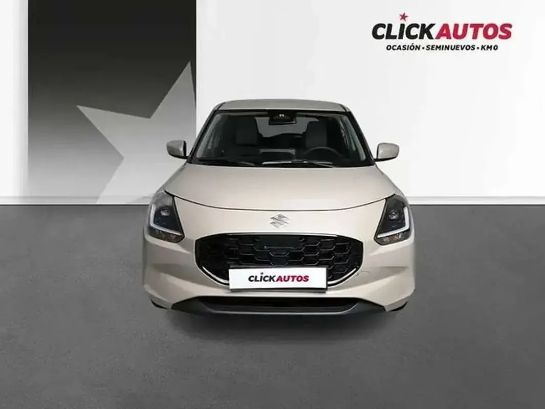 Usado Suzuki Swift 83 CV (61 kW) 2025 Beige Utilitario