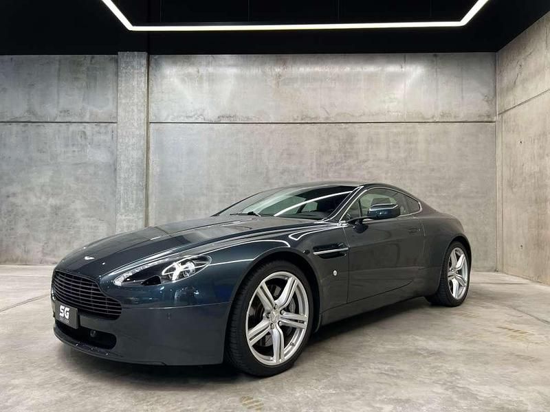 Usado Aston Martin Vantage 427 CV (314 kW) 2009 Gris Coupe