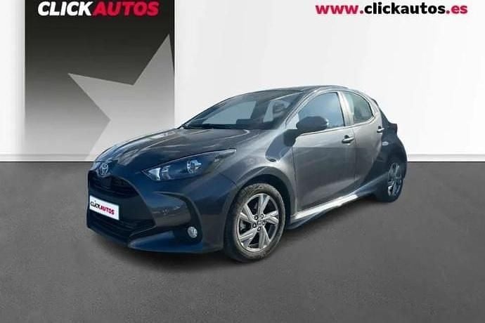 Usado Toyota Yaris Hybrid Active 116 CV (85 kW) 2025