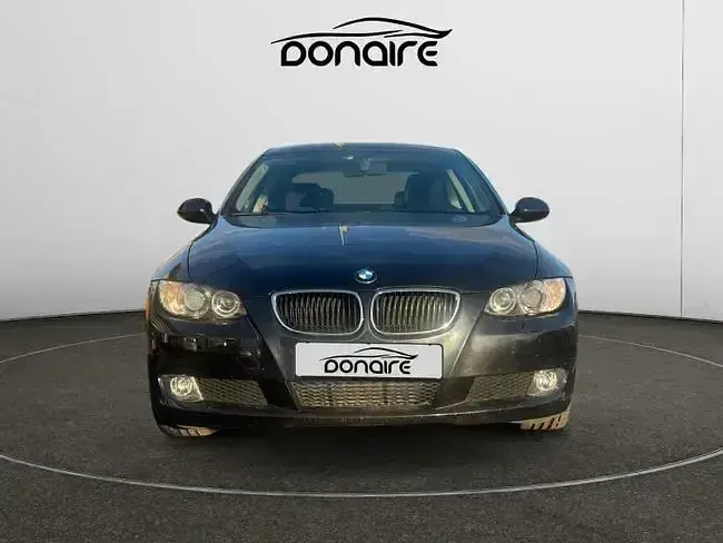Usado BMW 320 177 CV (130 kW) 2007 Negro Berlina