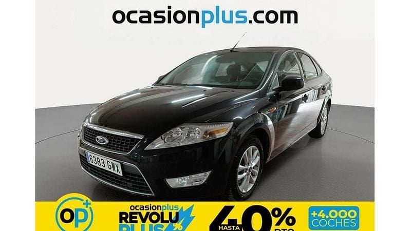 Usado Ford Mondeo Trend 140 CV (102 kW) 2010 Negro Berlina