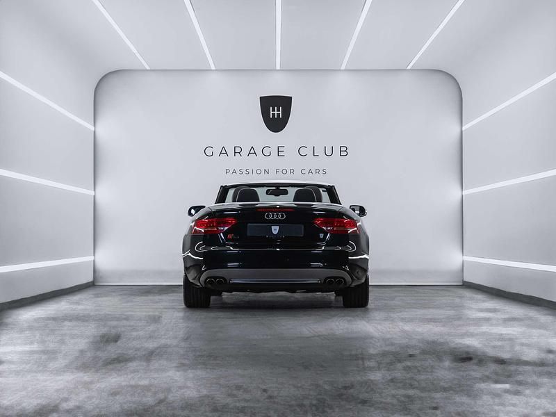 Usado Audi Cabriolet 333 CV (244 kW) 2010 Negro Descapotable