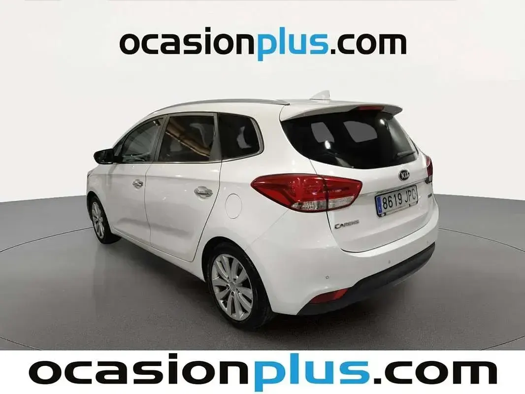 Usado Kia Carens 135 CV (99 kW) 2016 Blanco Monovolumen