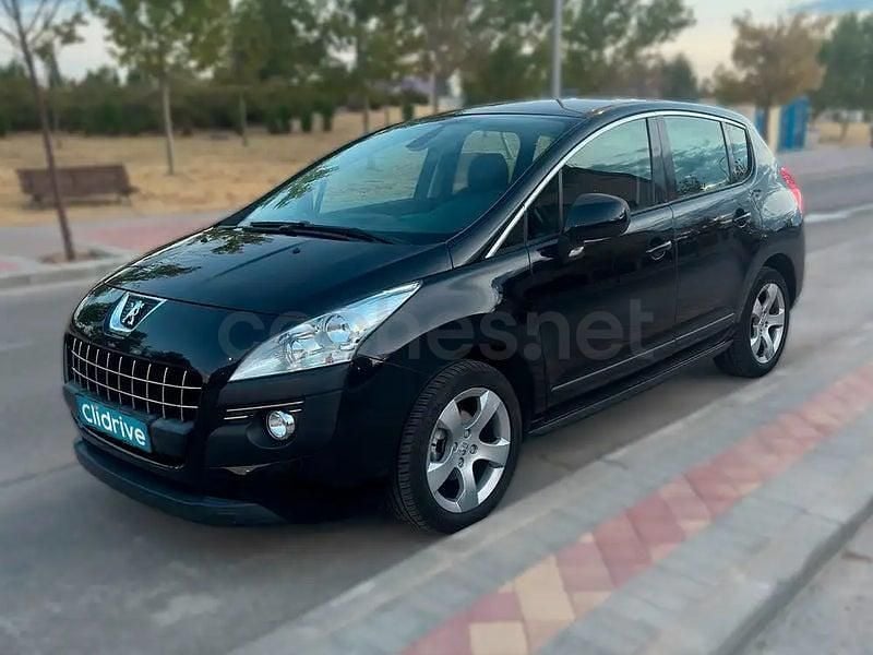 Usado Peugeot 3008 Premium 110 CV (80 kW) 2010 Negro Familiar