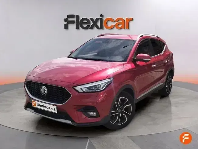 Usado MG ZS Luxury 111 CV (81 kW) 2022 Rojo SUV