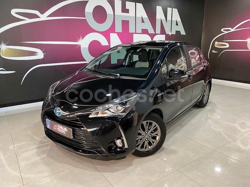 Negro Usado 2019 Toyota Yaris Hybrid Active Berlina | 14.990 € (Buen precio) - Imagen 1/4