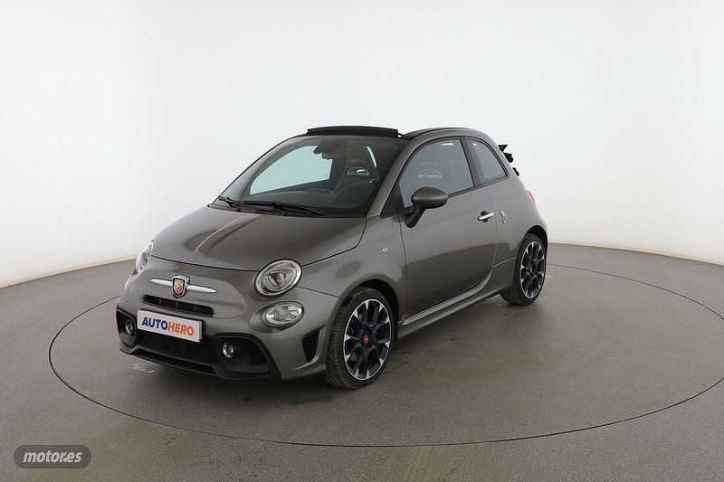 Gris Usado 2021 Abarth 500C Descapotable | 19.899 € (Un poco caro) - Imagen 1/3