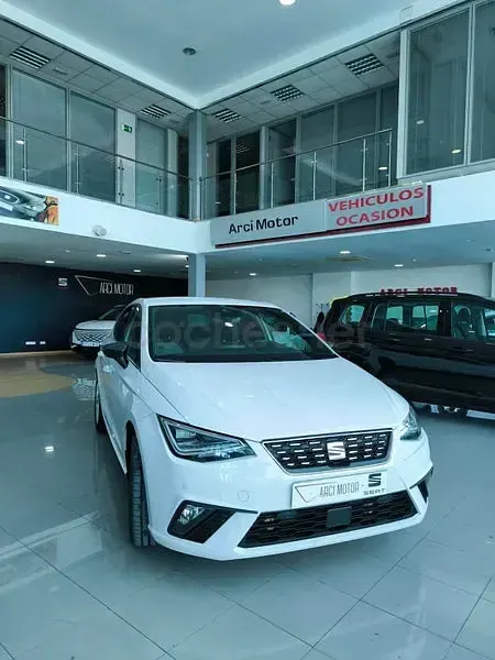 Usado Seat Ibiza XCELLENCE 115 CV (84 kW) 2025 Blanco Utilitario