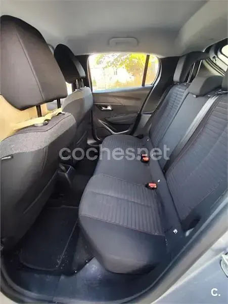 Usado Peugeot 208 Business-Line 100 CV (73 kW) 2021 Gris / plata Utilitario